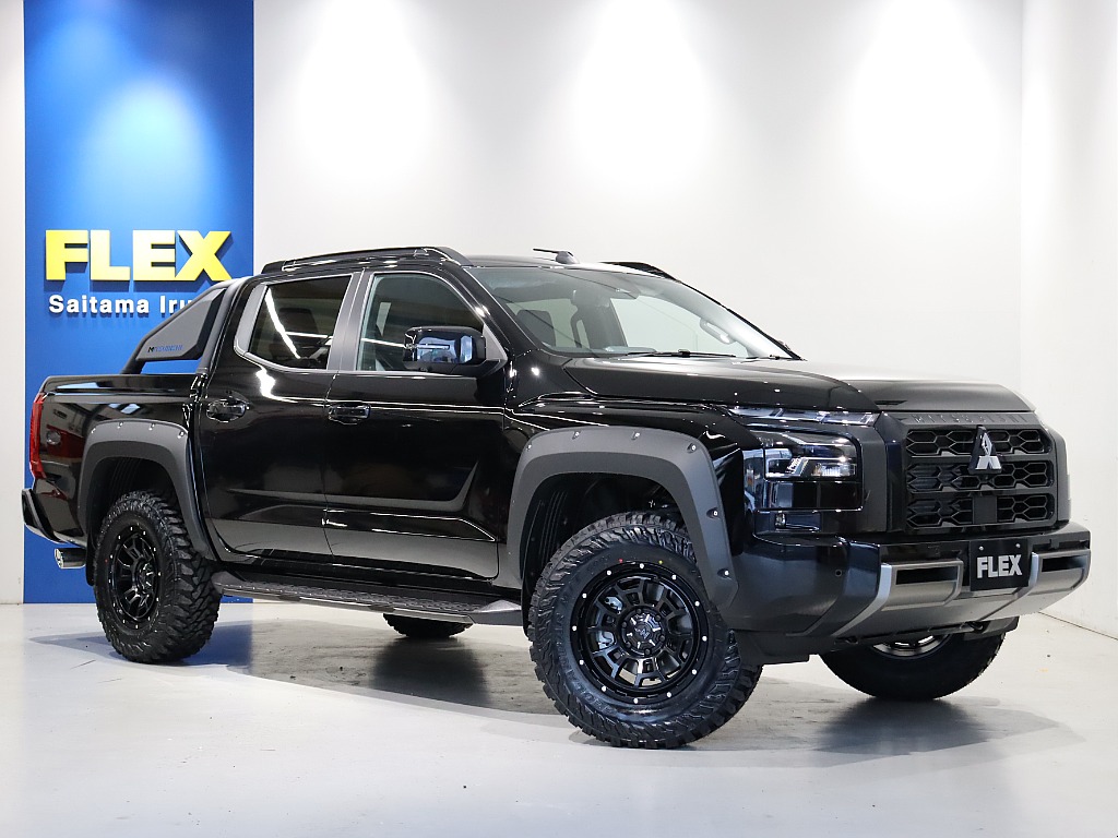 フロントアップスタイルで迫力のある仕様！