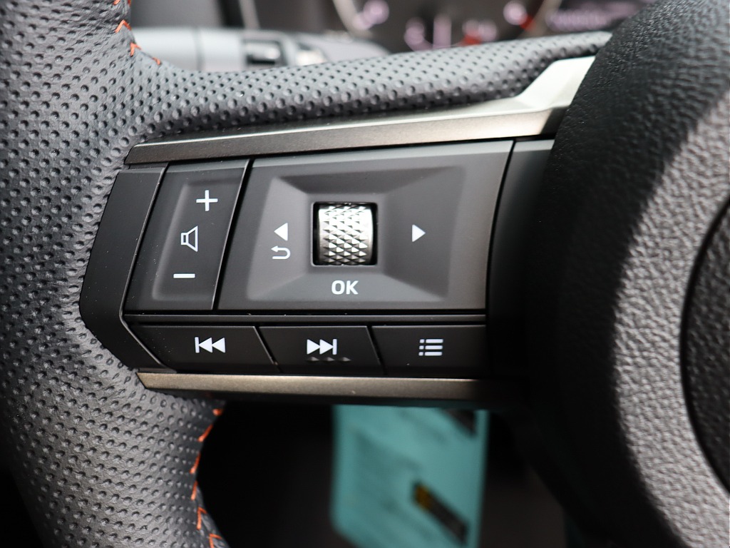 ステアリングスイッチ！