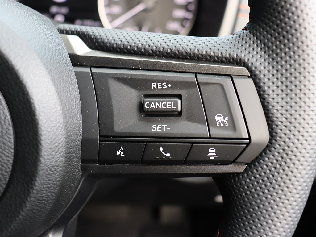 ステアリングスイッチ！