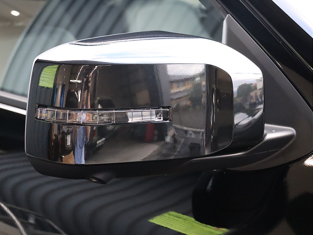 サイドミラー！