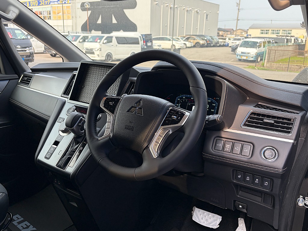 三菱 デリカD：5(16枚目)