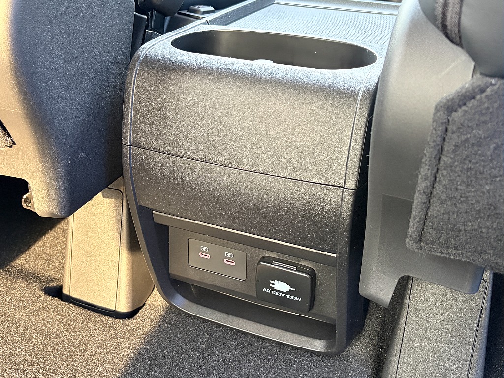 三菱 デリカD：5(59枚目)