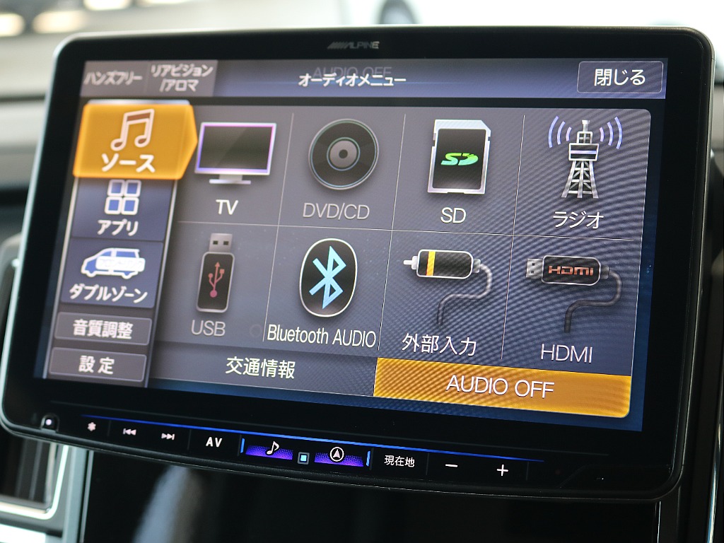 ナビはアルパイン11インチナビ装着済みです♪♪