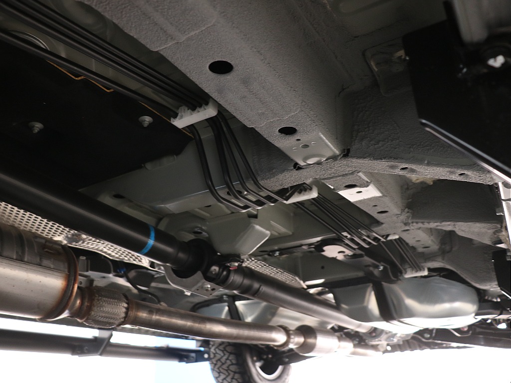 下廻りの防錆塗装も承っております！