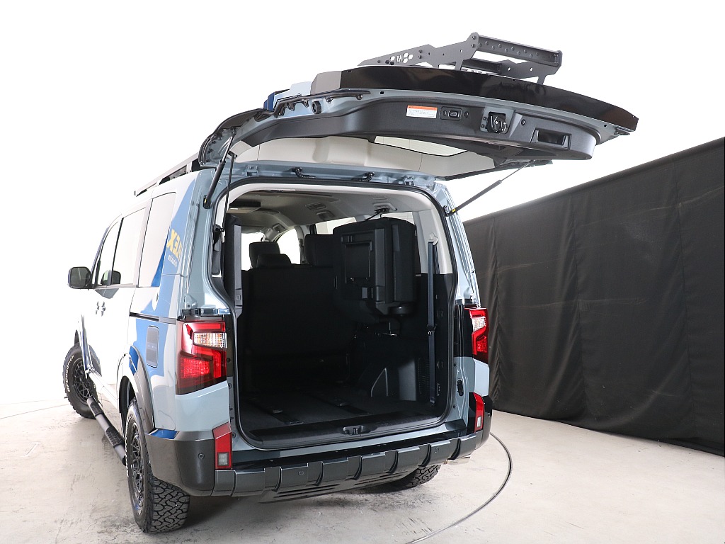 上開きのリアドア！