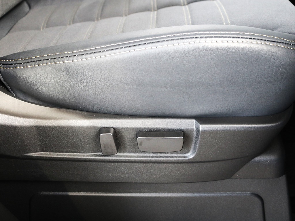 運転席側パワーシート