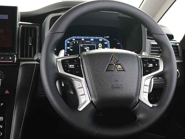 純正ステアリング