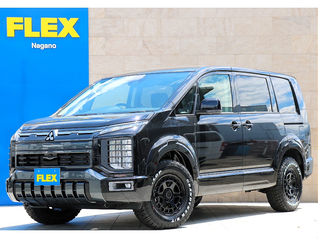 ハイエース長野店までお問合せお待ちしております！ 新車デリカD5 Pディーゼルターボ4WD！ オフロードスタイルの7人乗り！