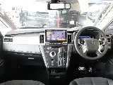 ナビ周りはこのようにおなっております♪♪