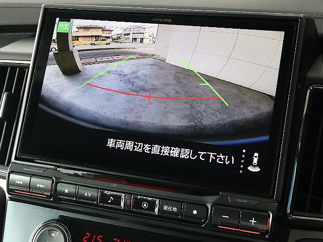 バックカメラ装着済みですので駐車時も安心です♪♪