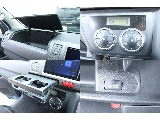 オートエアコン、ドリンクホルダー、AC100V電源！