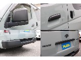 ドアミラー、ドアノブ、リアガーニッシュ、エンブレムマッドブラック塗装！
