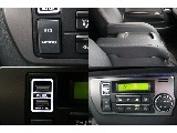 HDMI、FLEX USBポート、アームレスト、オートエアコン！