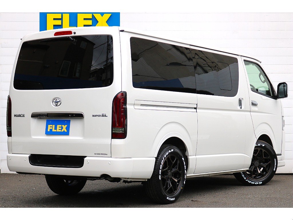 Newアルミタイヤセット装備の低走行車！