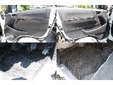 ドア内張り、足元も綺麗です！