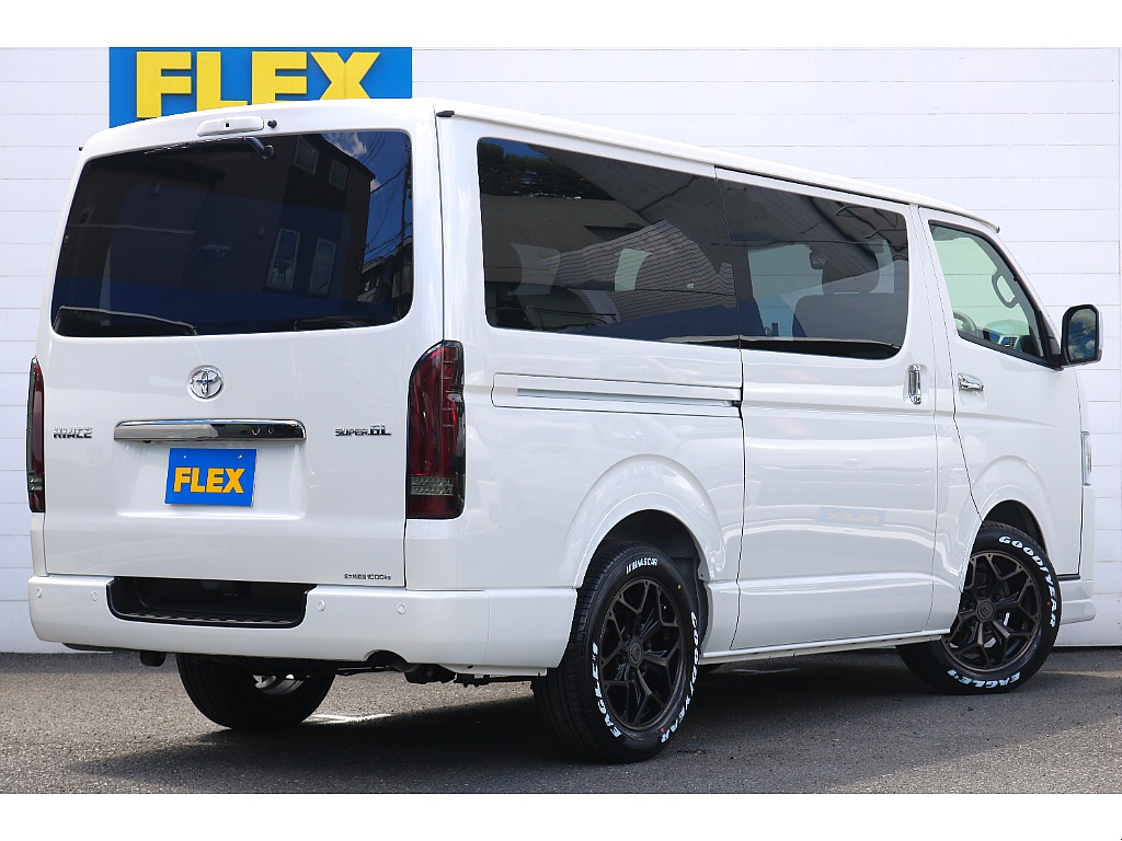 BIG-X11インチナビ＆ベッドキット搭載の新古車！
