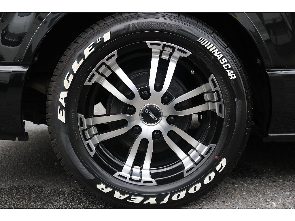 グッドイヤーナスカータイヤ×DELF02 17インチアルミ！