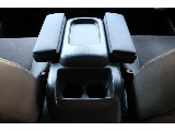 運転席、助手席アームレスト！