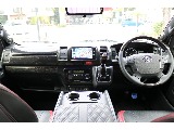 豪華な運転席周り！