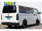 トヨタ ハイエースバン(3枚目)