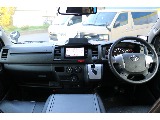 豪華な運転席周り！