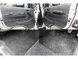 ドア内張り、足元綺麗です！