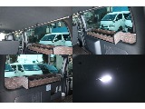 収納棚、サイドバー、LEDルームランプ!