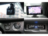 前後ドライブレコーダー、レーダー探知機、プッシュスタート&スマートエントリー、ビルトインETC!