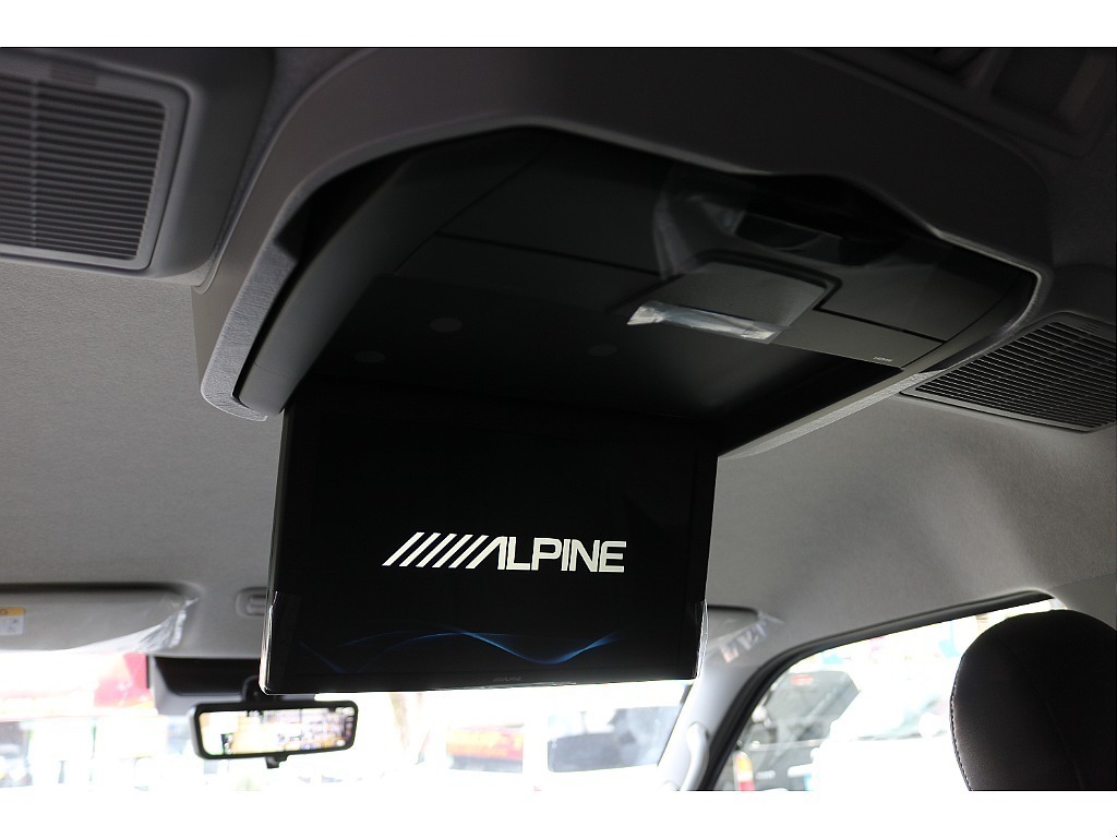 アルパインフリップダウンモニター！