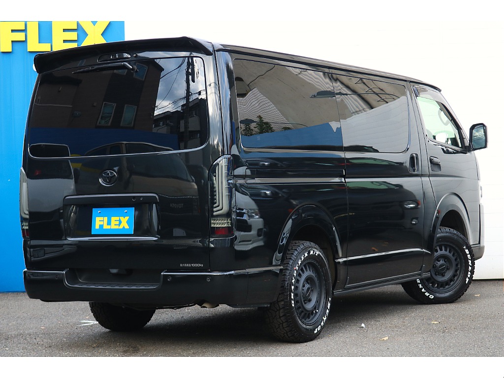 希少なディーゼル4WD/ブラックエディション！