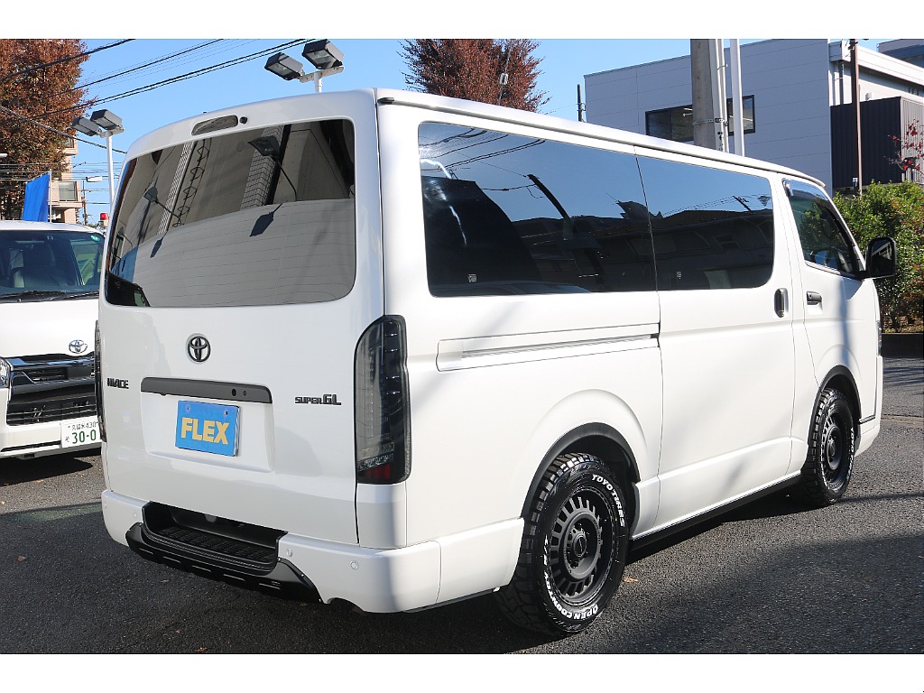 希少なディーゼル4WDの低走行車！