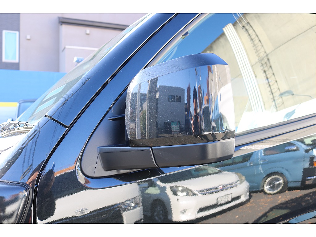 ドアミラーブラック塗装！