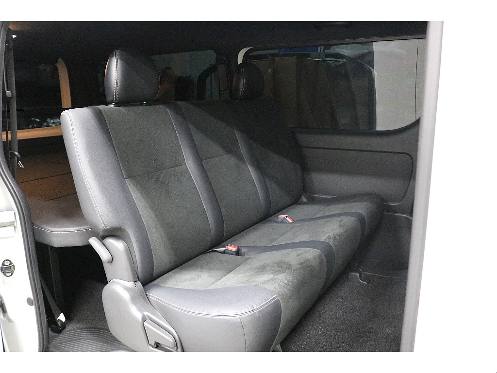 ダークプライムⅡ専用ハーフレザーシート！