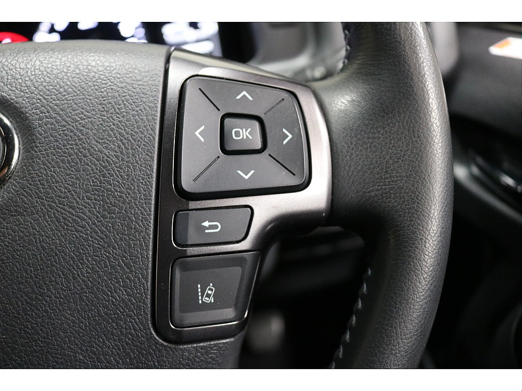 ステアリングスイッチ！