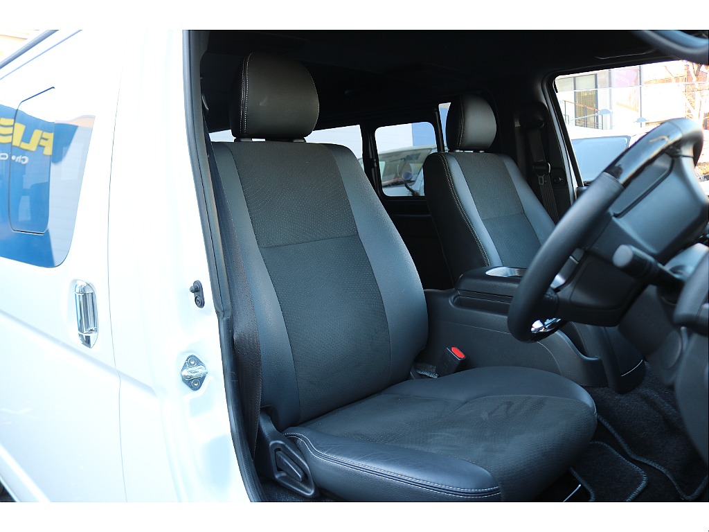 ハイエース調布店までお問い合わせお待ちしております！