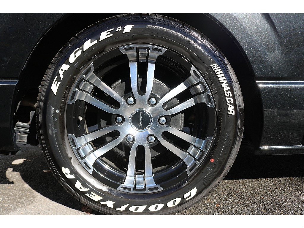 DELF02 17インチアルミ×グッドイヤーナスカータイヤ！