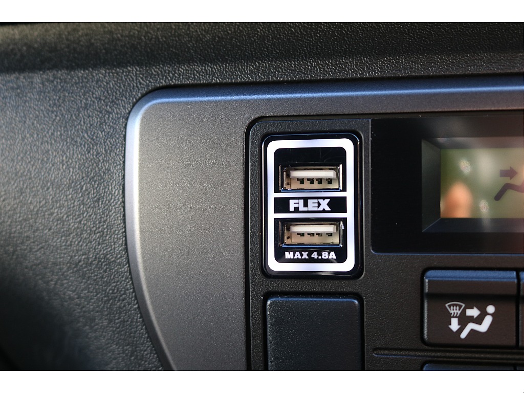 FLEX USBポート！