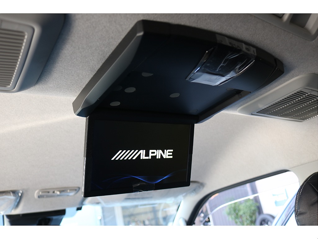 フリップダウンモニター！