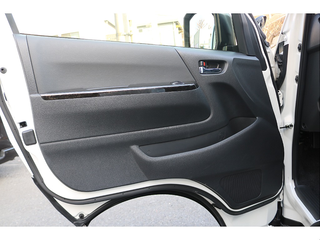 ハイエース調布店までお問い合わせお待ちしております！