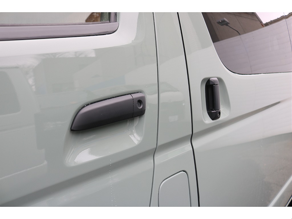 ドアノブマッドブラック塗装！