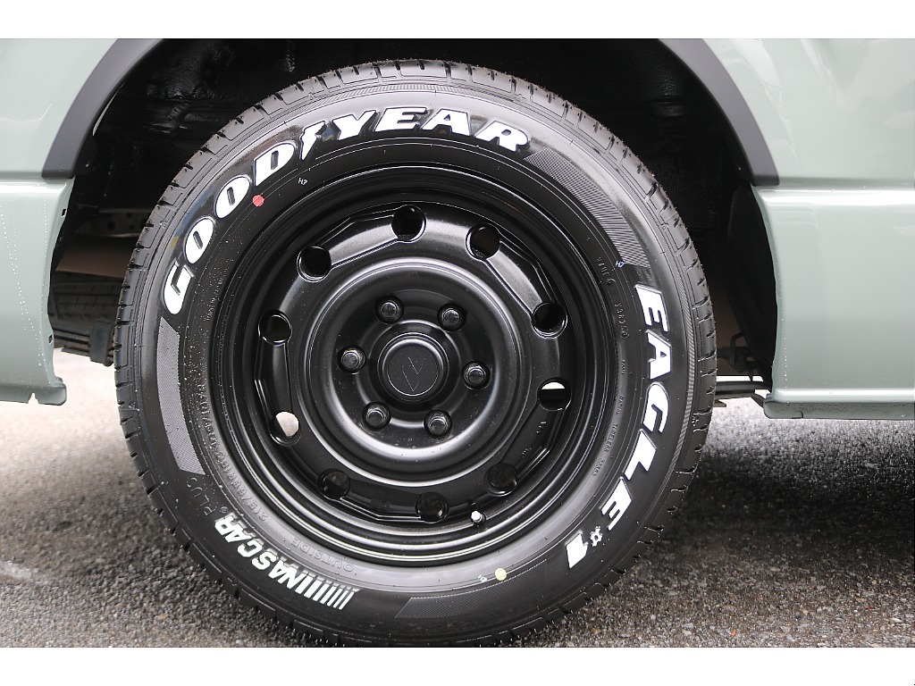 新品グッドイヤーナスカータイヤ×Paw16インチアルミ！