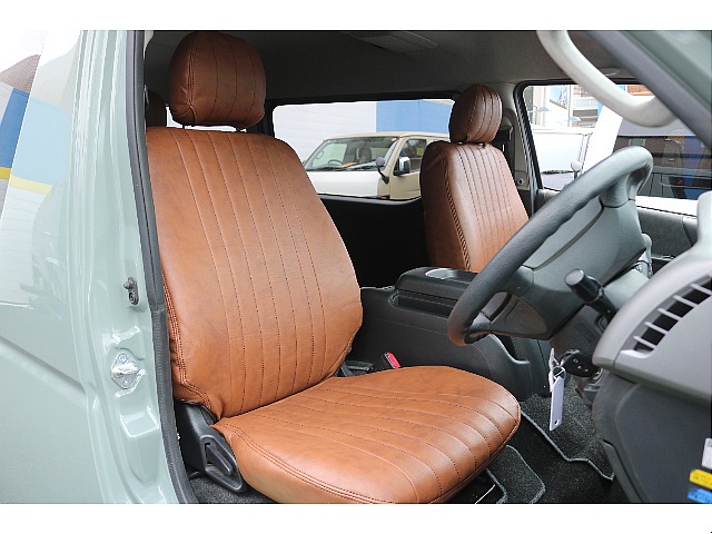 新品クラシックシートカバー！