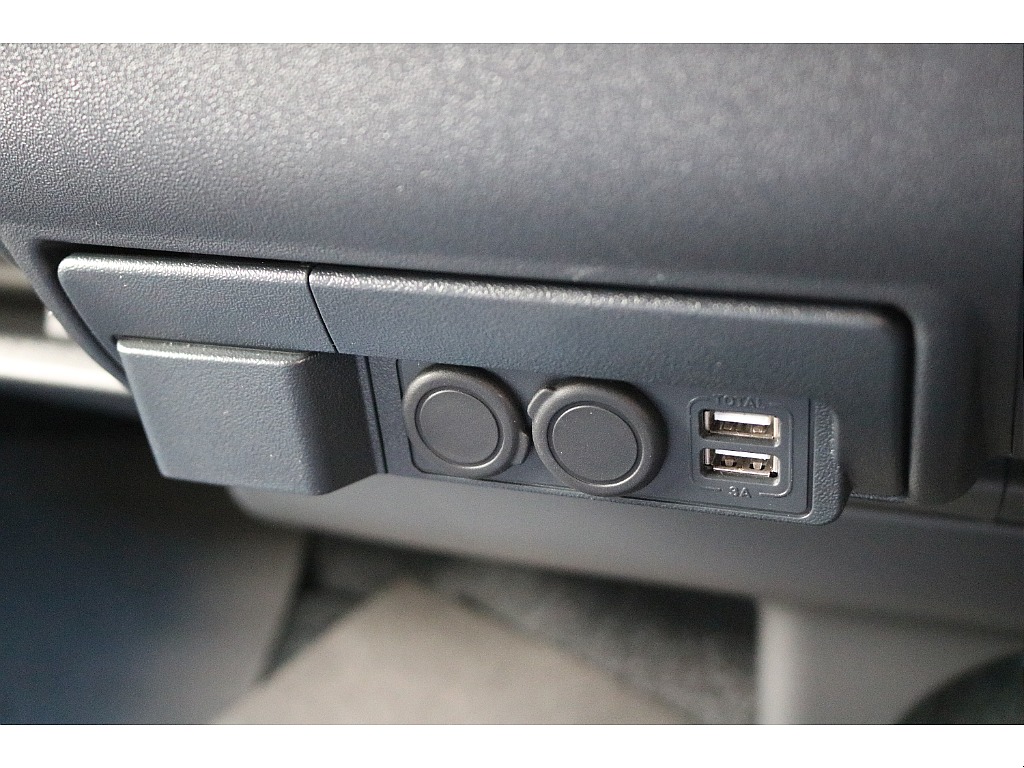 シガーUSBポート！