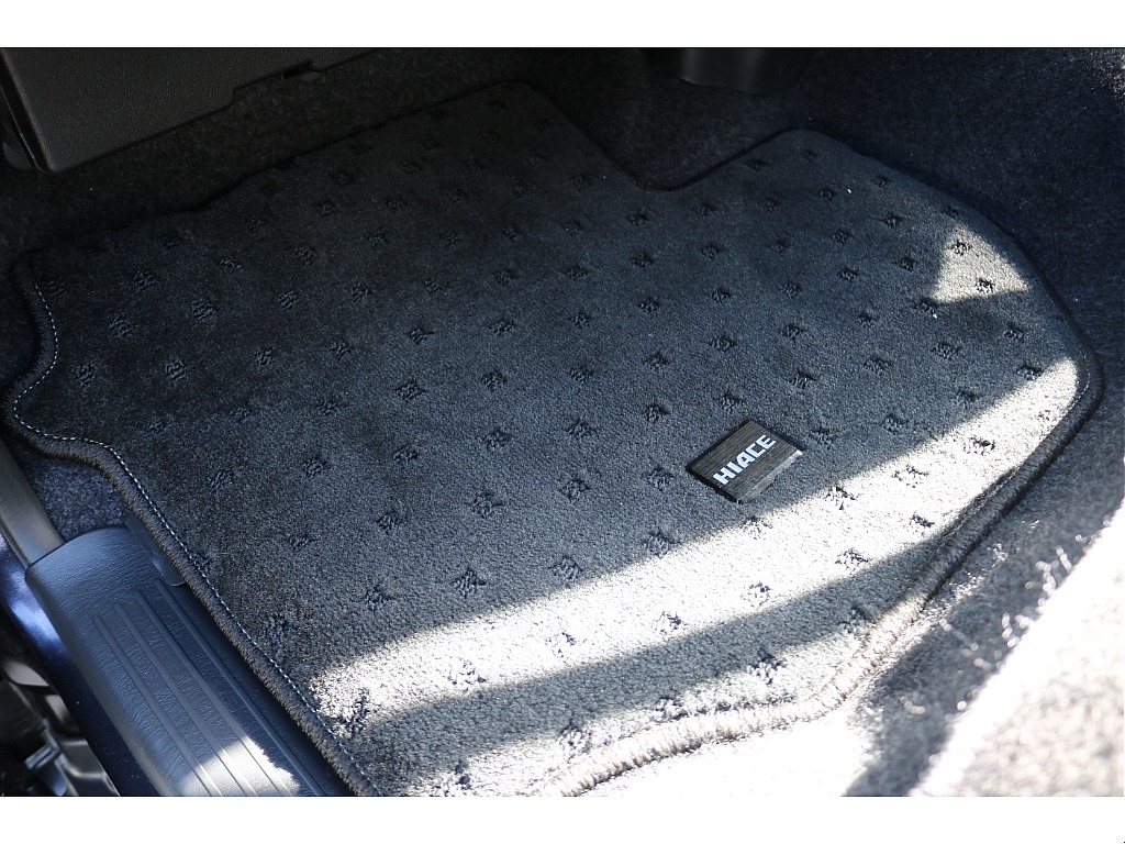 トヨタ純正フロアマット！
