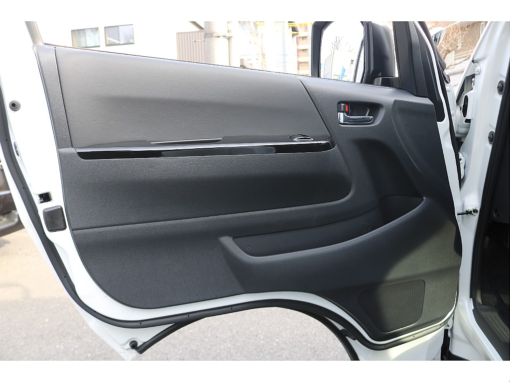 ハイエース調布店までお問い合わせお待ちしております！