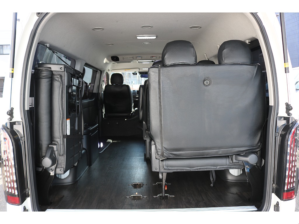 4列目は跳ね上げ可能です！