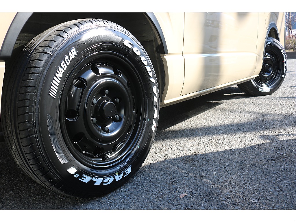 Paw 16インチアルミ×ナスカータイヤ！