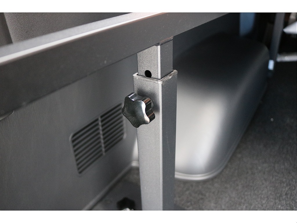 ベッドは5段階高さ調整可能です！