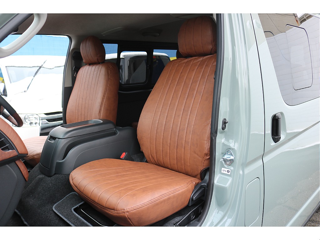 ブラウンシートカバー！