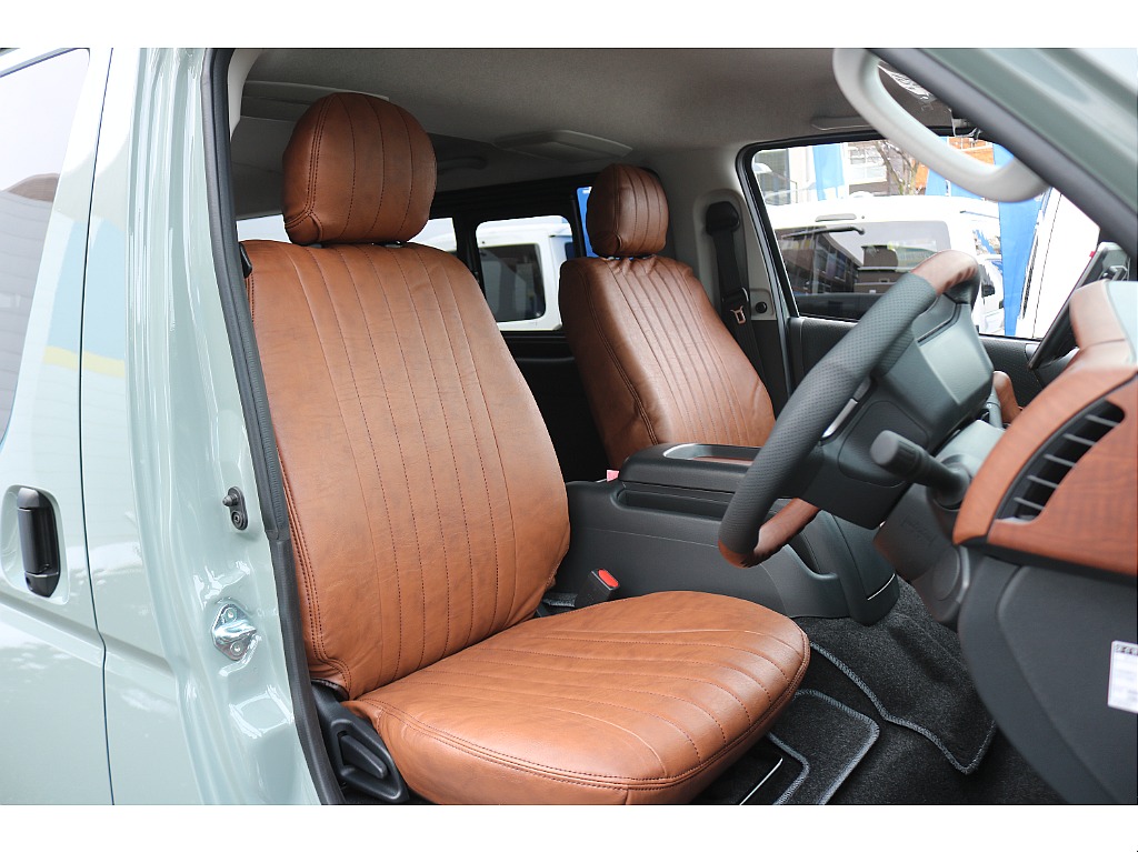 ブラウンシートカバー！